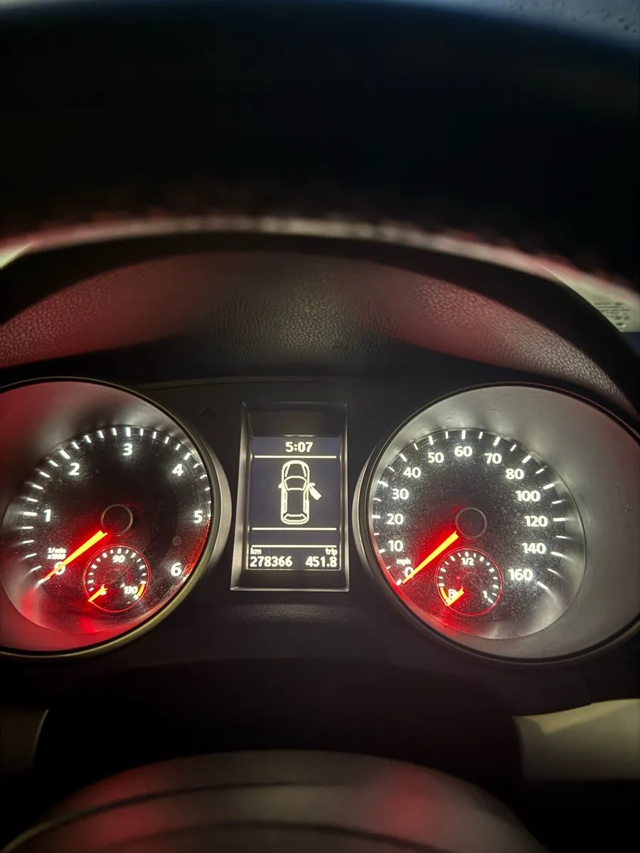 Volkswagen Golf MK6 2011 - Image 4