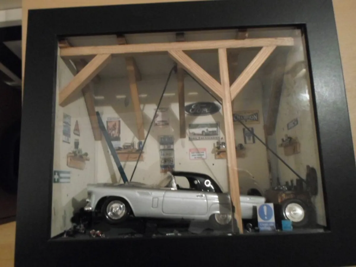 Model Car Garage Ford Thunderbird Silver Unique - Image 2
