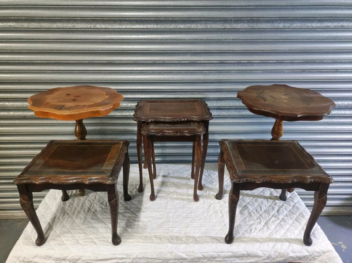 Job lot of small side tables - Image 4