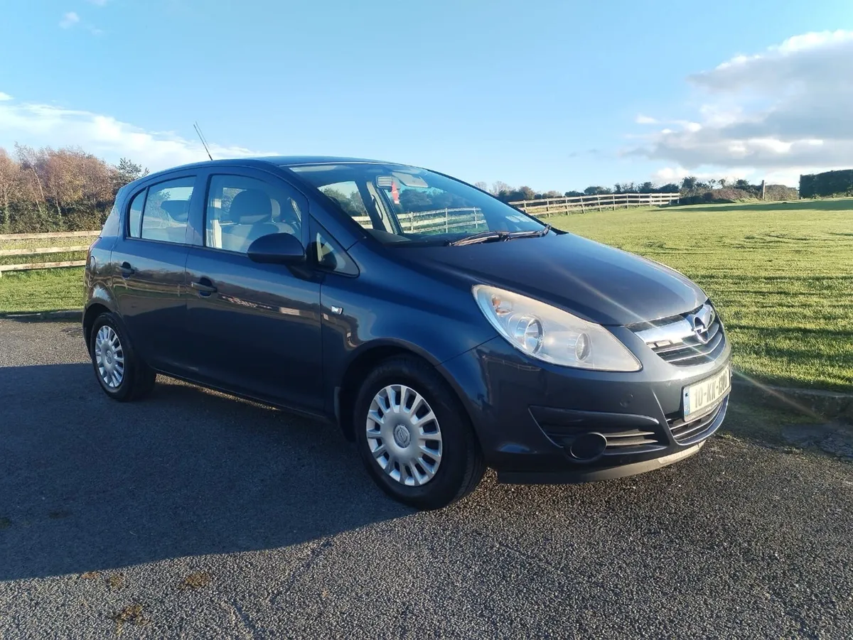 Opel Corsa Automatic - Image 1