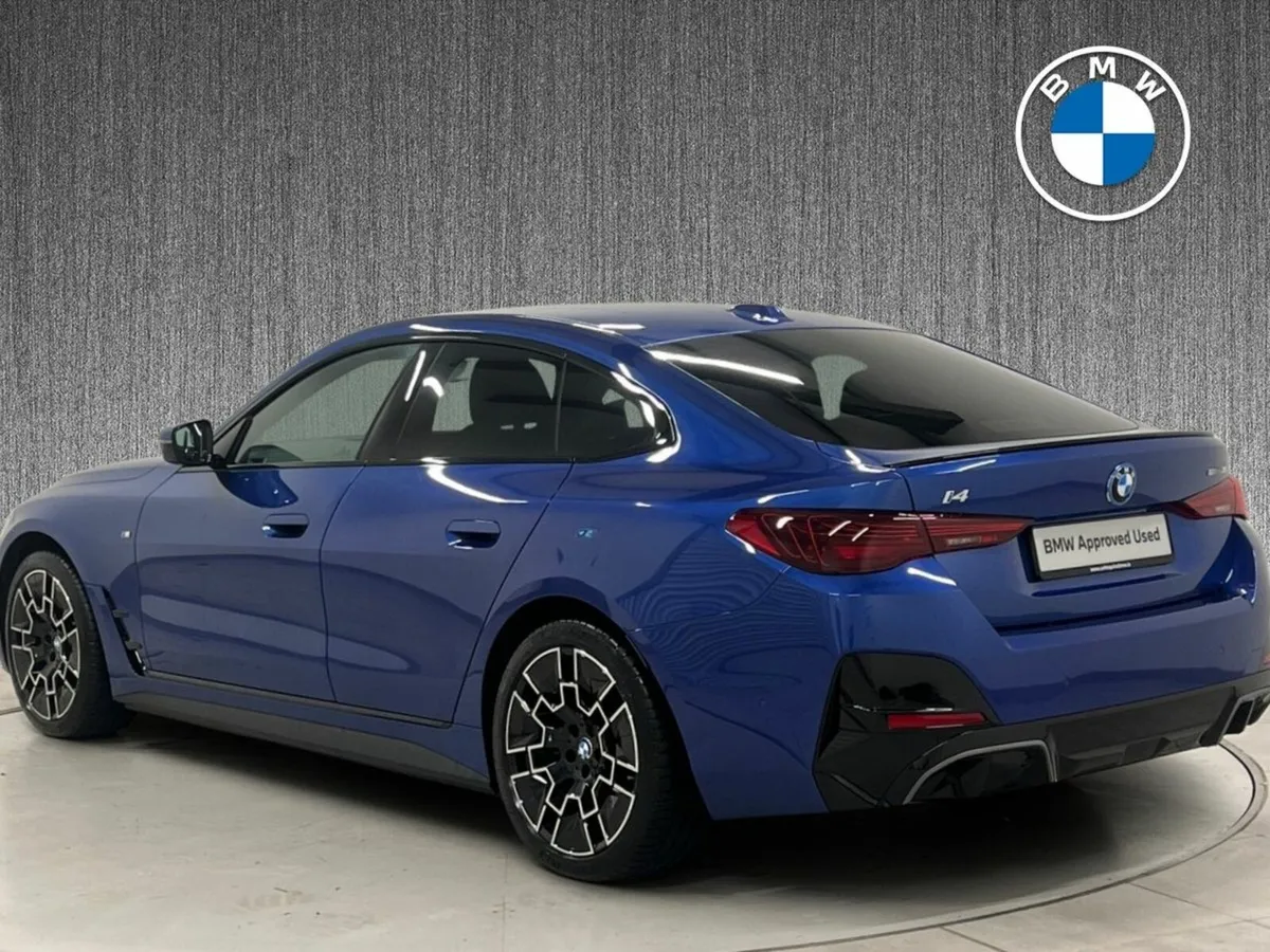 BMW i4 eDrive35 M Sport - Image 3