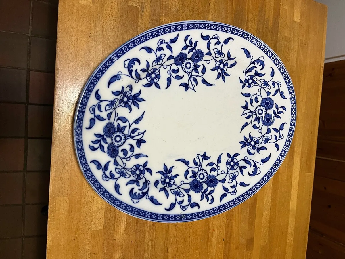Antique Wedgewood Platter - Image 1