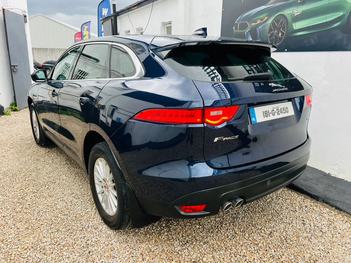 2018 Jaguar F-Pace 2.0D 4x4 - Image 3