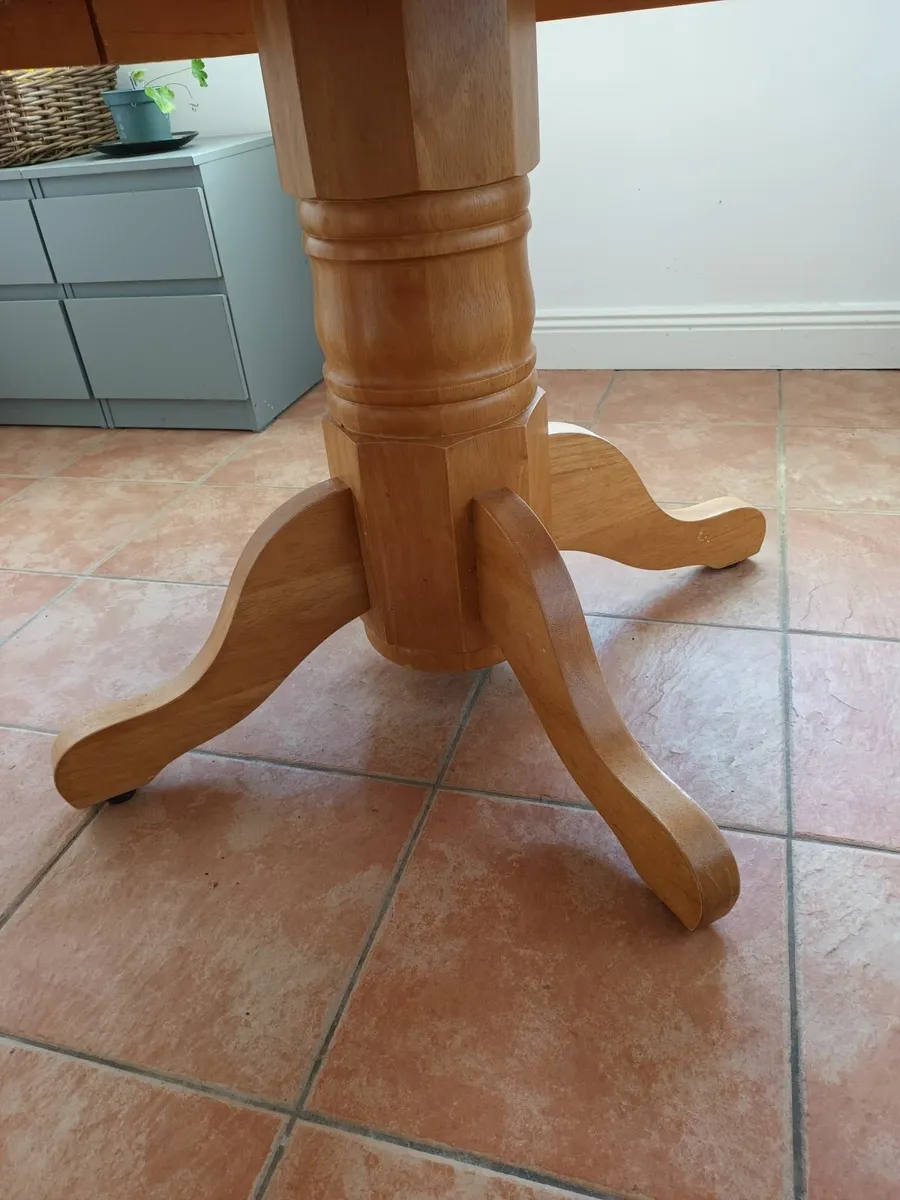 WOODEN pedestal table for sale. - Image 4