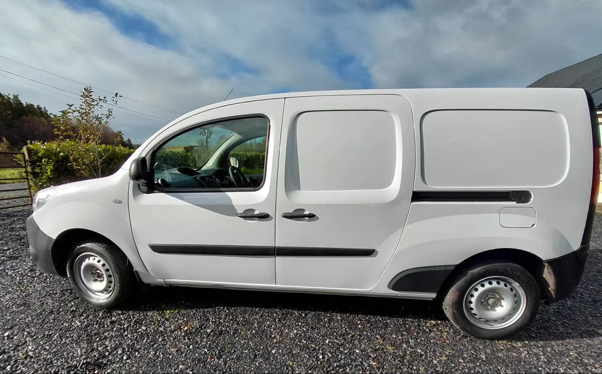 Renault Kangoo LL21 Energy DCI 90  LWB 2019 - Image 1