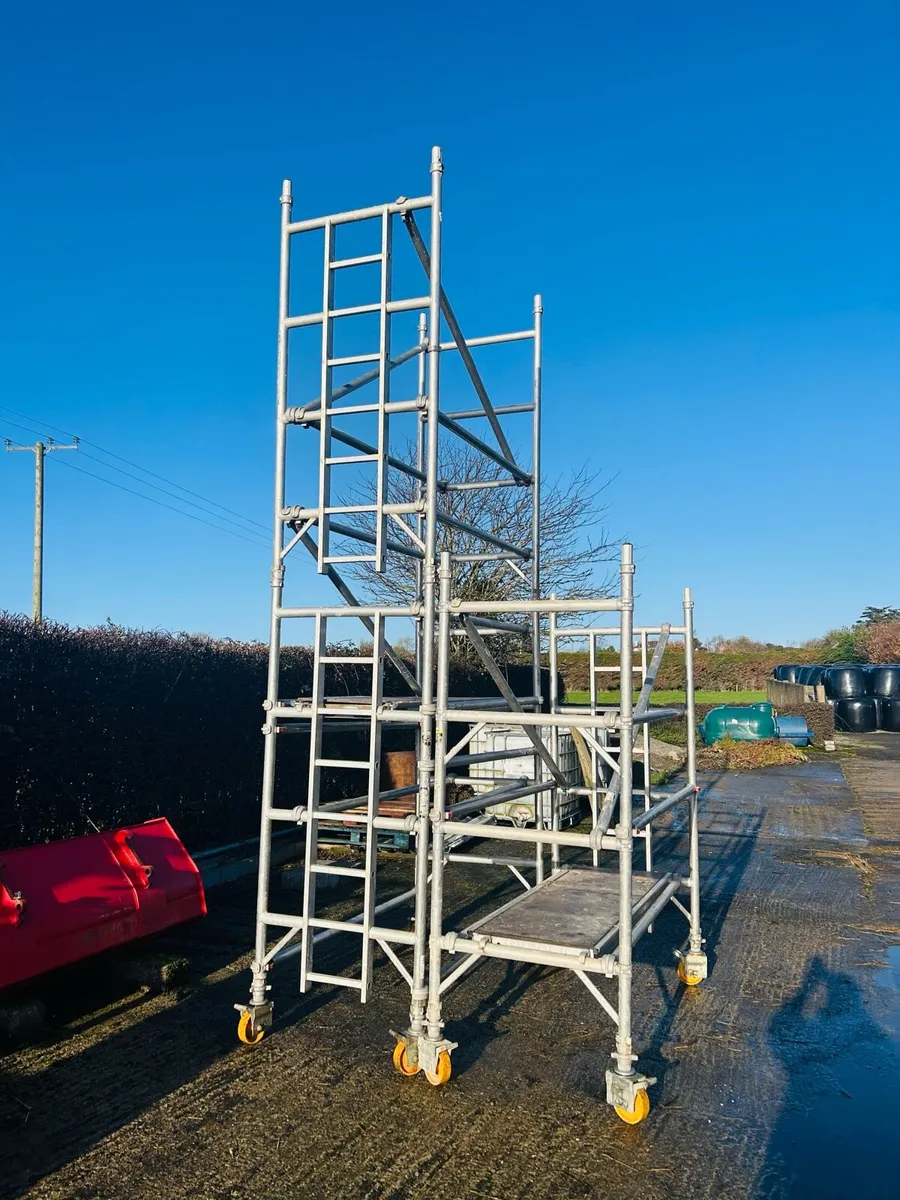 Professional Boss scaffolding - Image 1