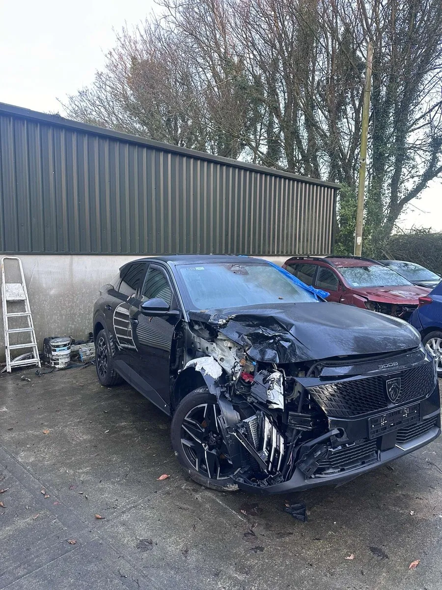 2025 Peugeot 3008 1.2 Petrol - Image 2