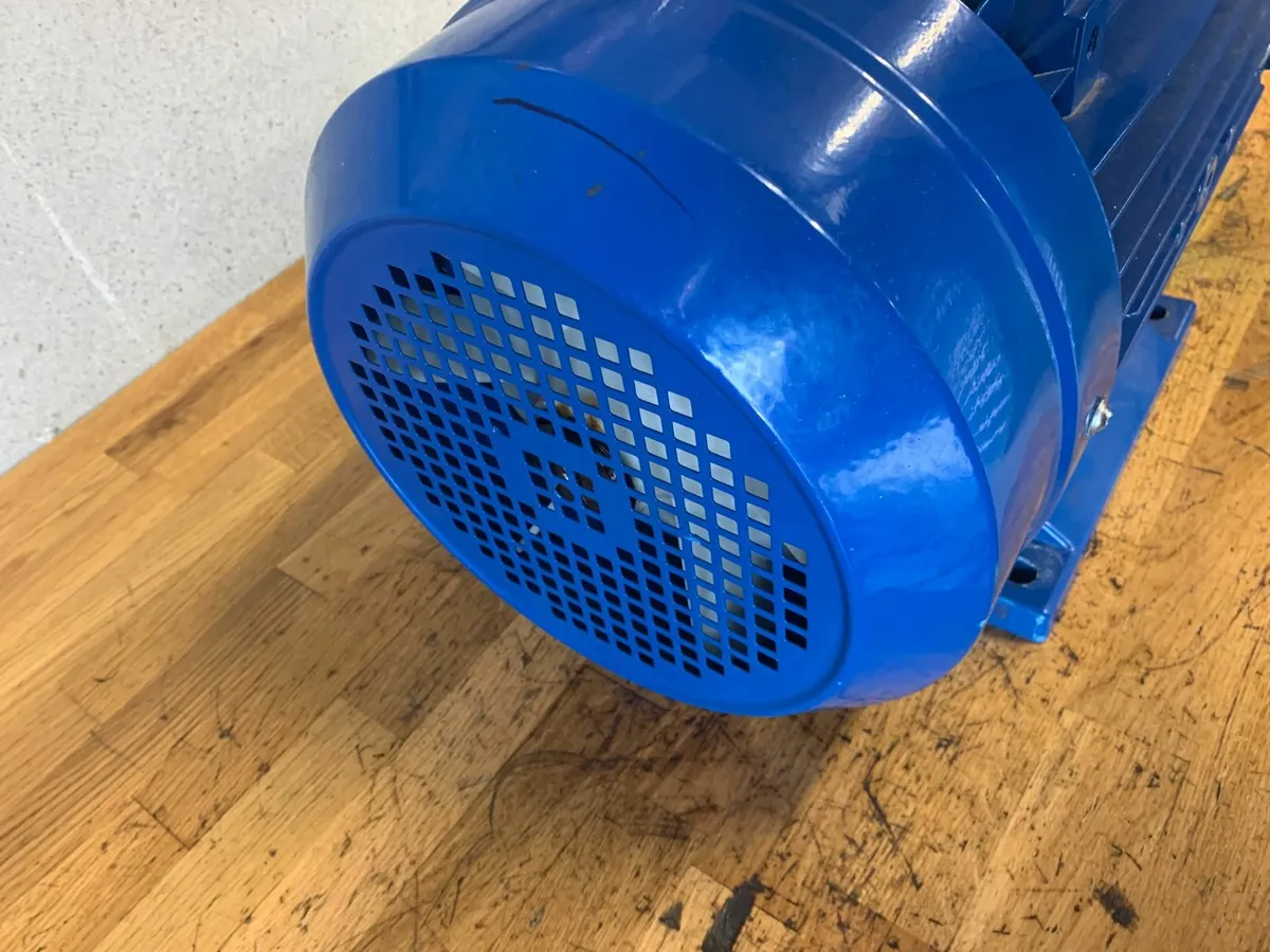 Three Phase Electric Motor 7.5 Kw - Image 3