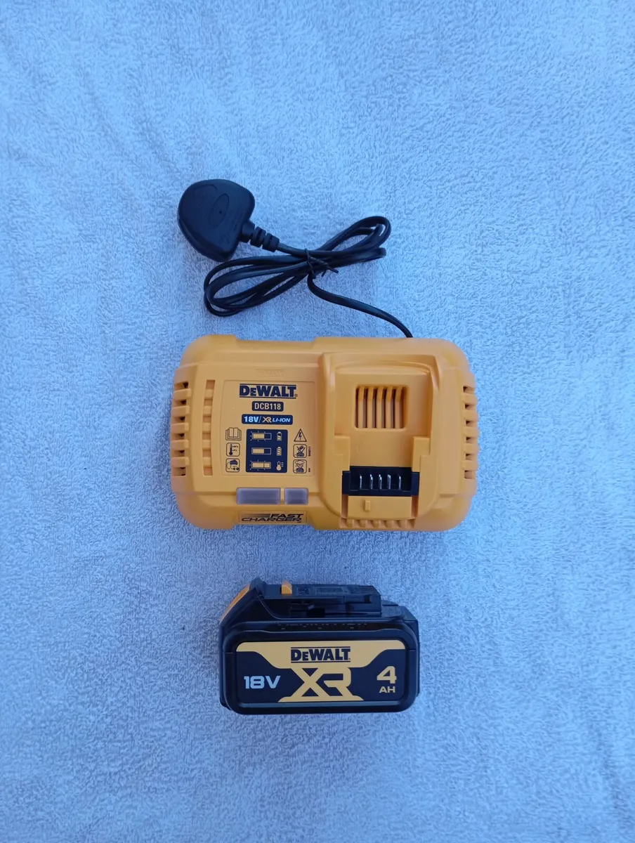 DeWalt Fast Charger and 4ah Battery - Image 1