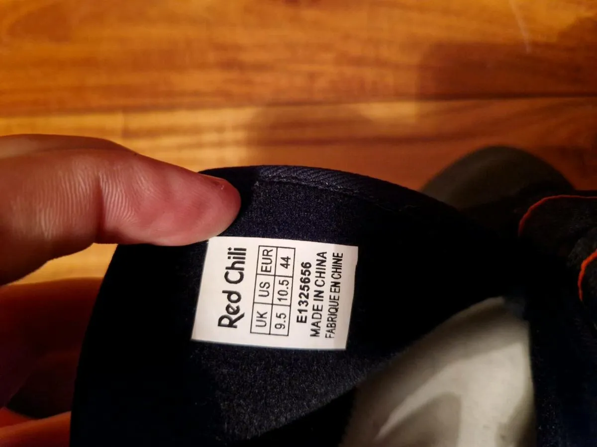 Climbing shoes - Image 4