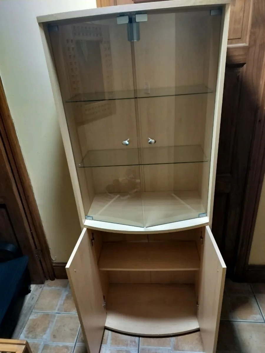 Glass cabinet - Image 2