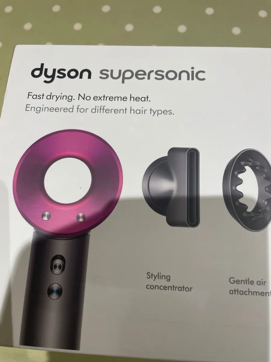 Dyson supersonic hairdryer - Image 1