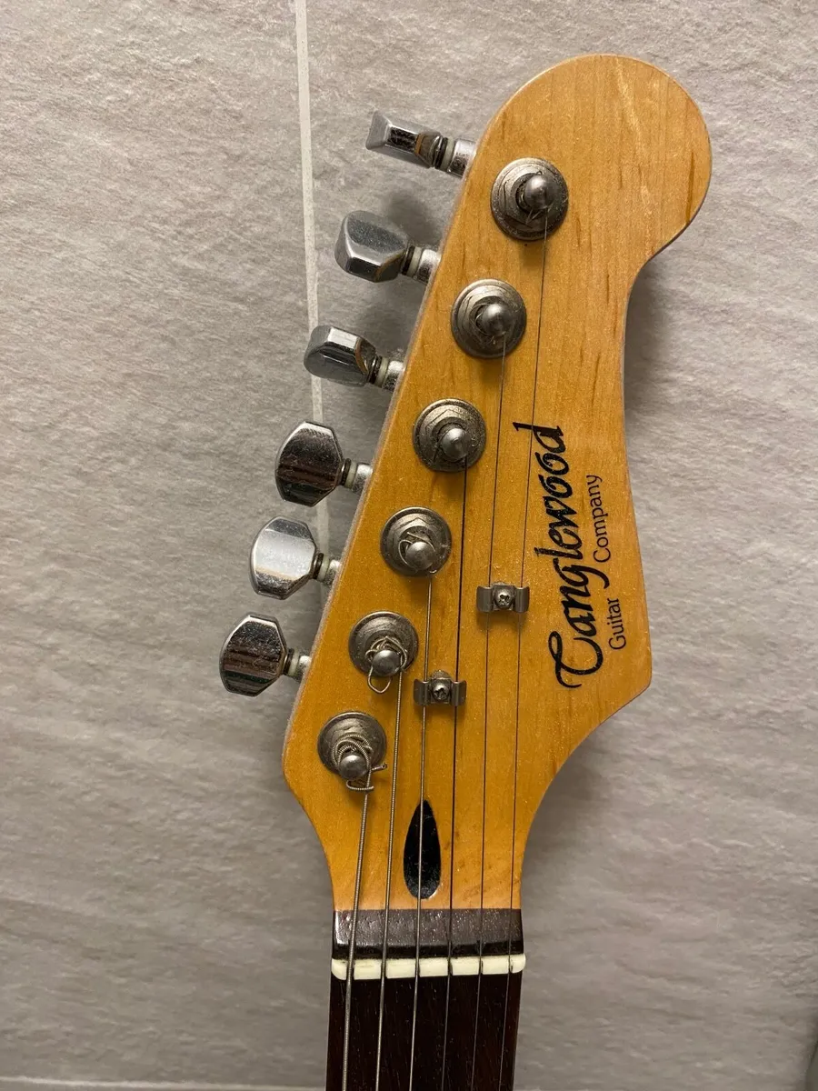 Electric guitar Tanglewood Alnico V - Image 2