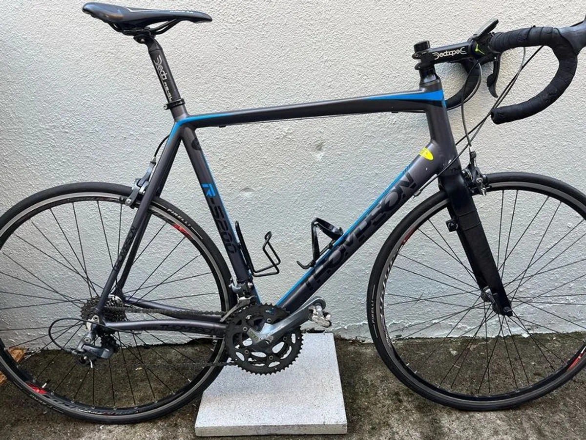 Thompson R-5200 Road Bike - Image 1