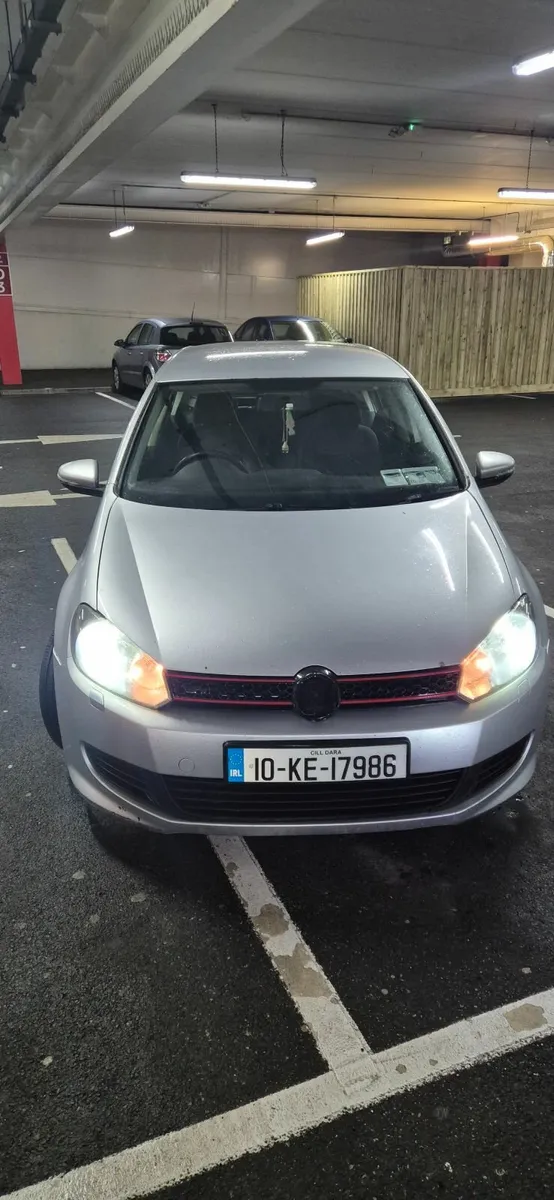 Volkswagen Golf 2010 - Image 3