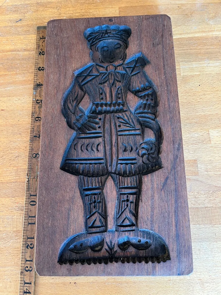 Vintage Cookie Mould - Image 1