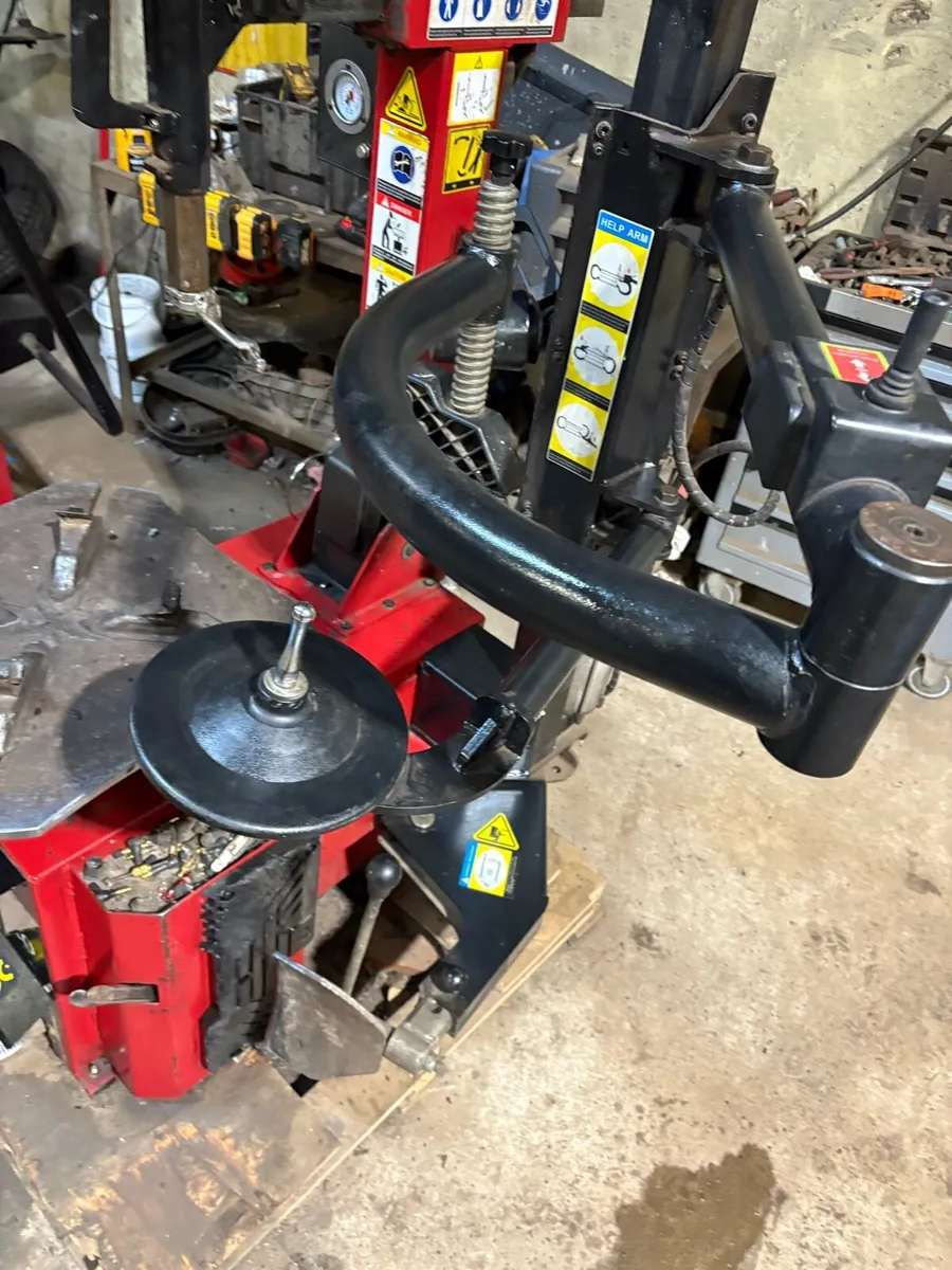 Tyre changer - Image 2