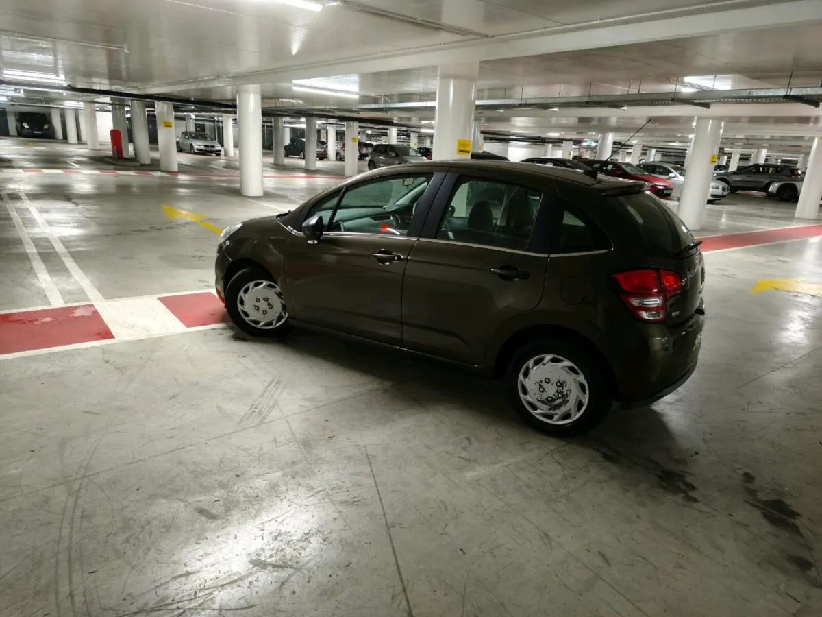 Citroen c3 automatic very low km - Image 4