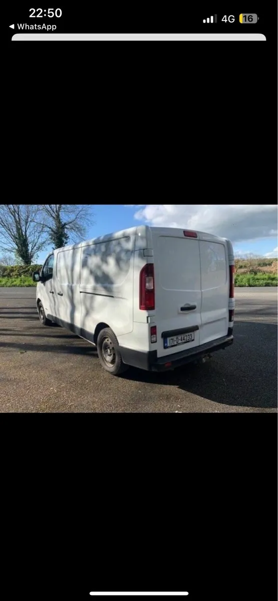 Renault traffic - Image 2