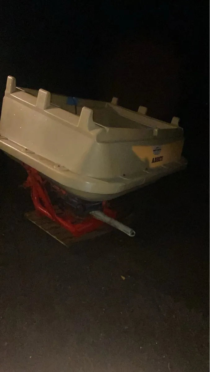 Abbey spreader - Image 2