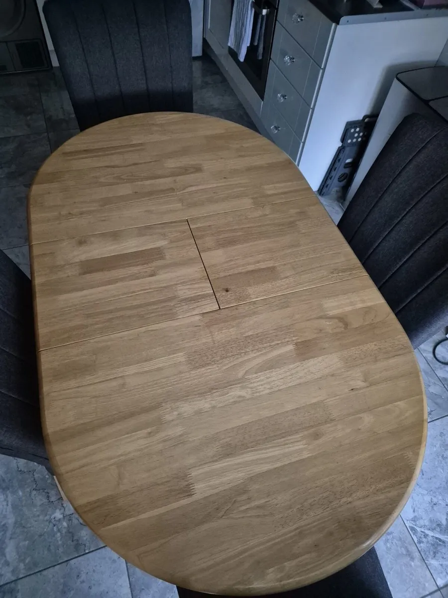 Kitchen Table - Image 1