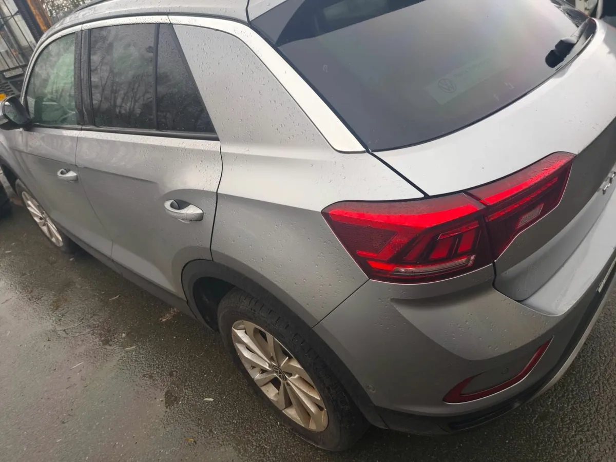 242 vw t roc - Image 2