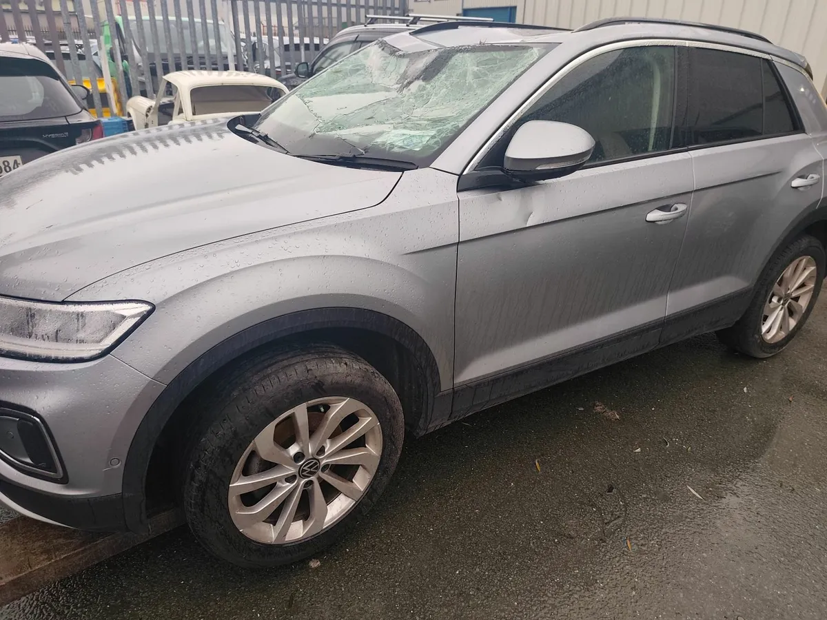 242 vw t roc - Image 1