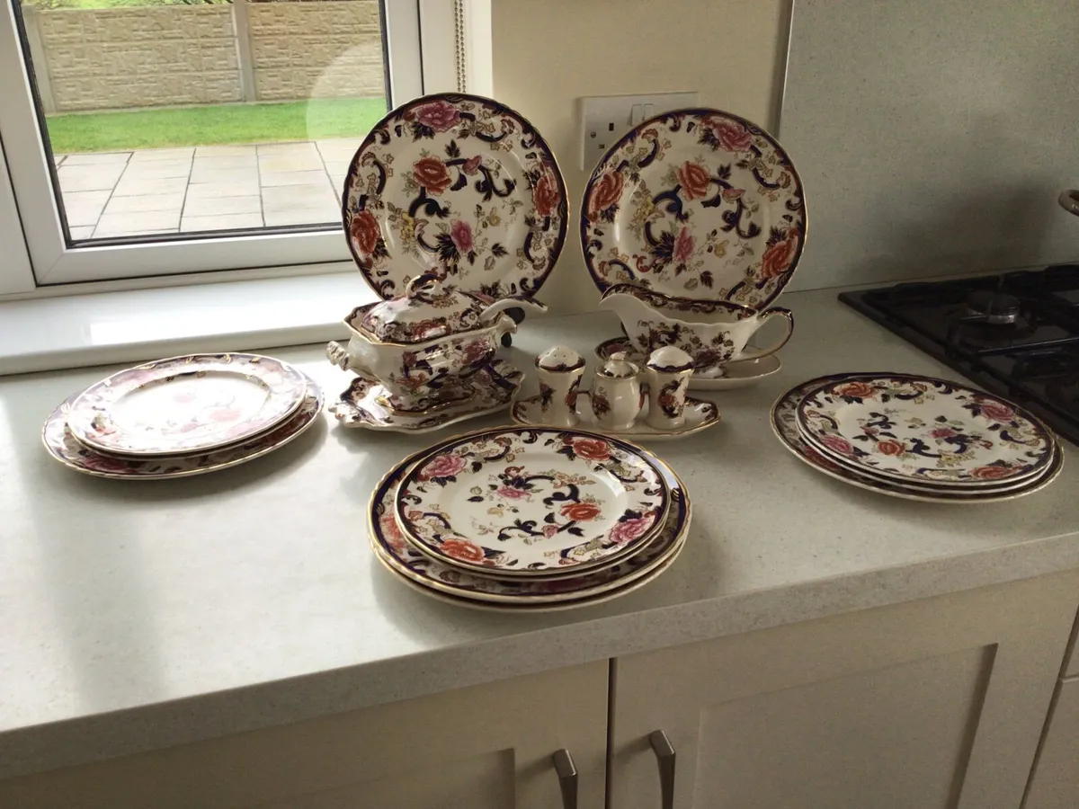 Masons dinner set - Image 1