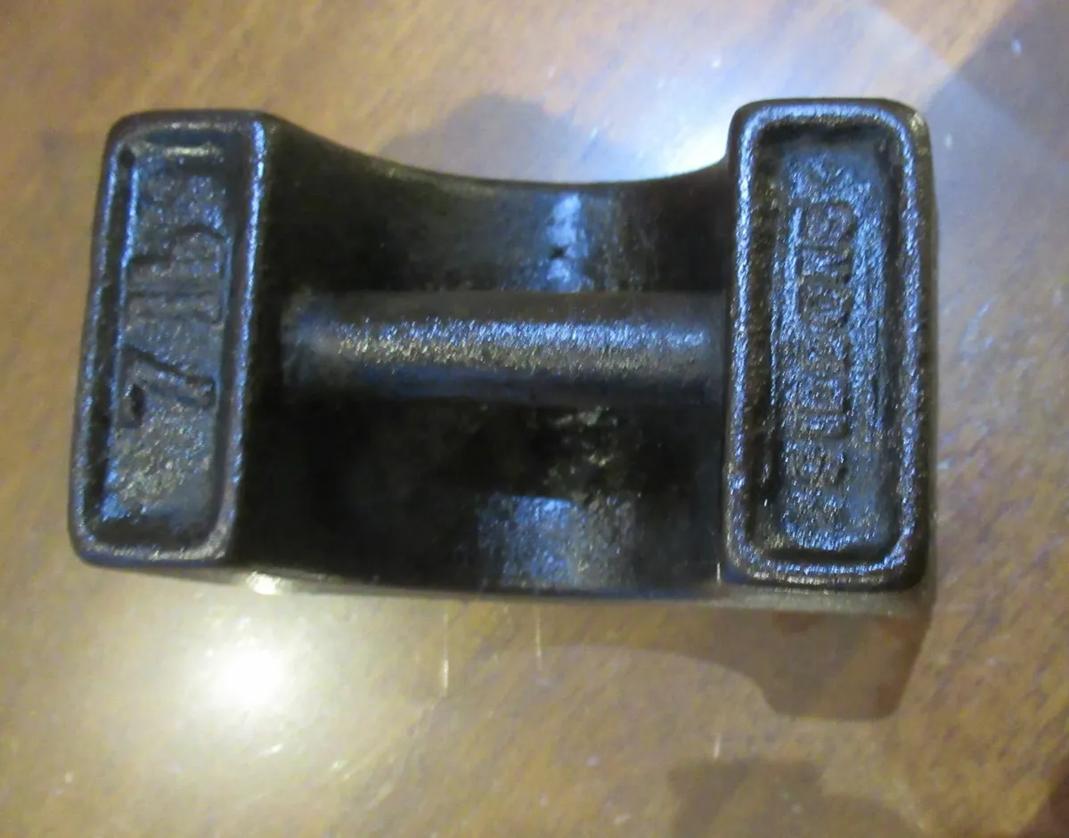antique vintage BALANCE WEIGHT 7LB Cottage pub - Image 3