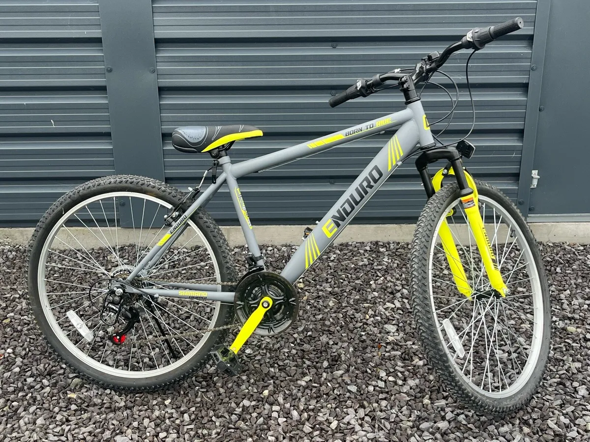 26 Inch Enduro Mountain Bike Yellow