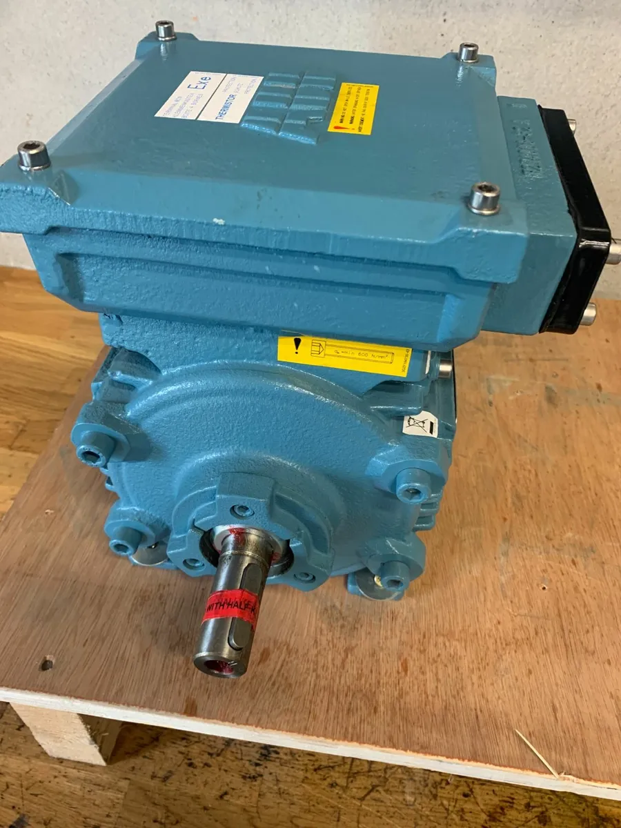 Three Phase Electric Motor  1.5 KW - Image 3