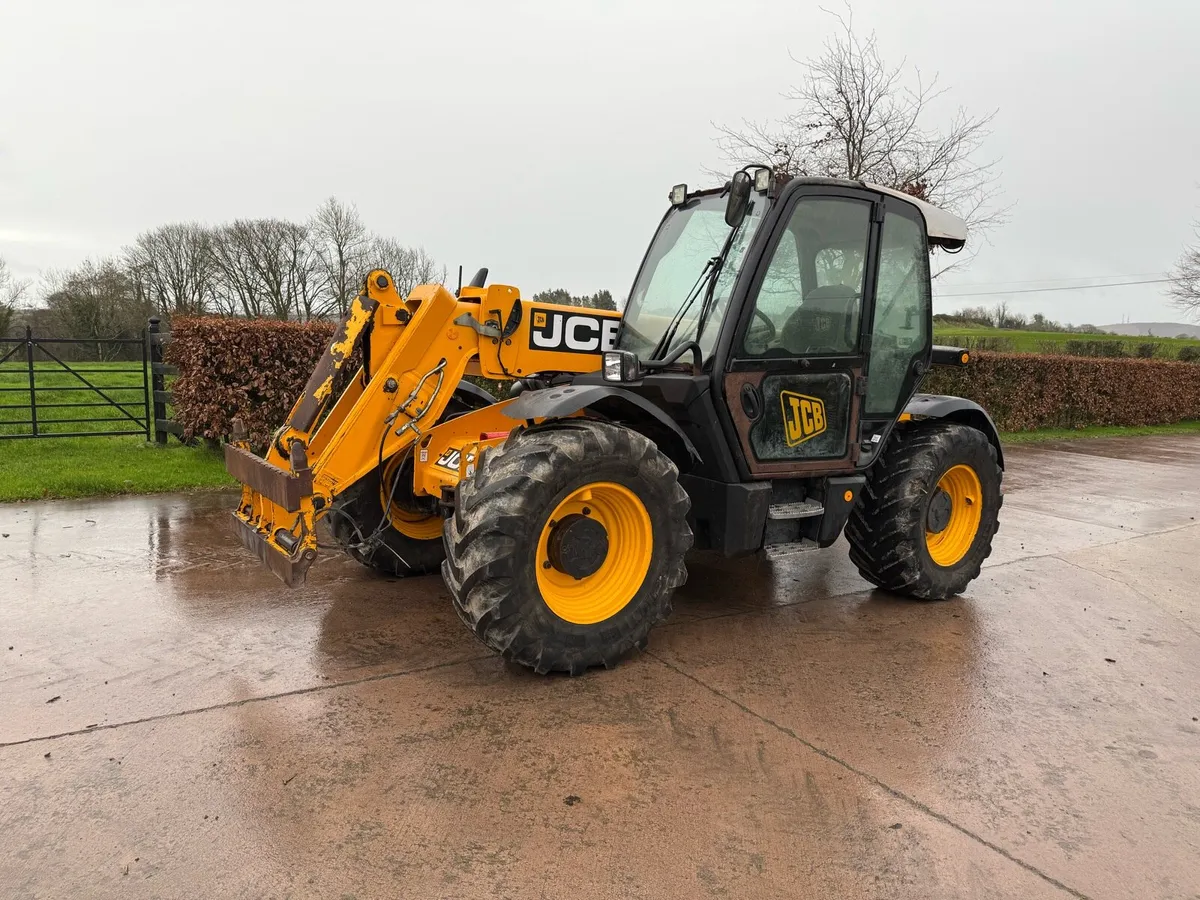 2011 JCB 536-60 - Image 1