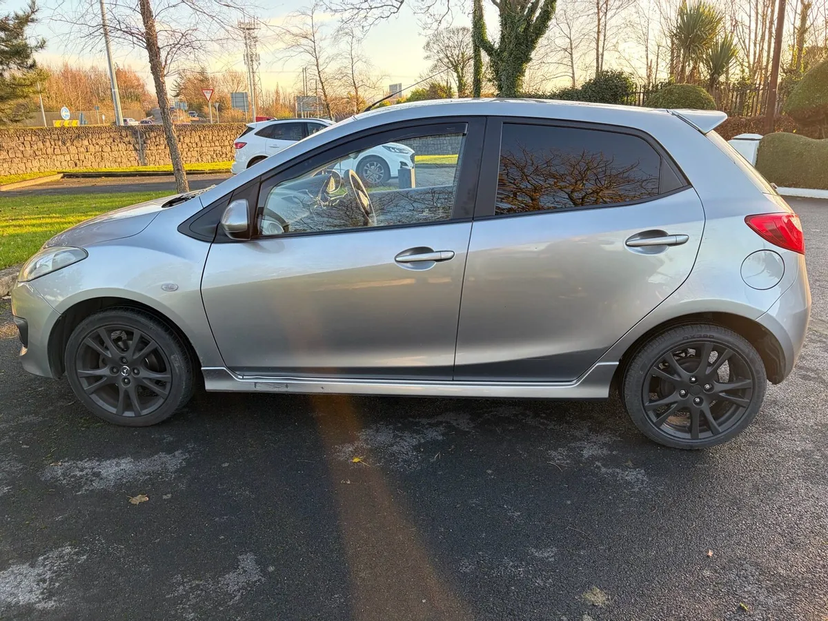 Mazda 2 Tamura - Image 2