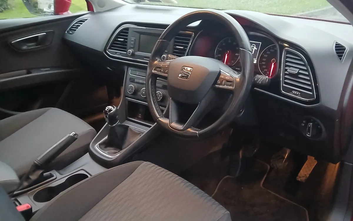 SEAT Leon 2016 1.2 TSi SE 5dr *NEW NCT* - Image 4