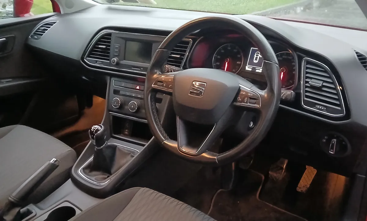 SEAT Leon 2016 1.2 TSi SE 5dr *NEW NCT* - Image 3