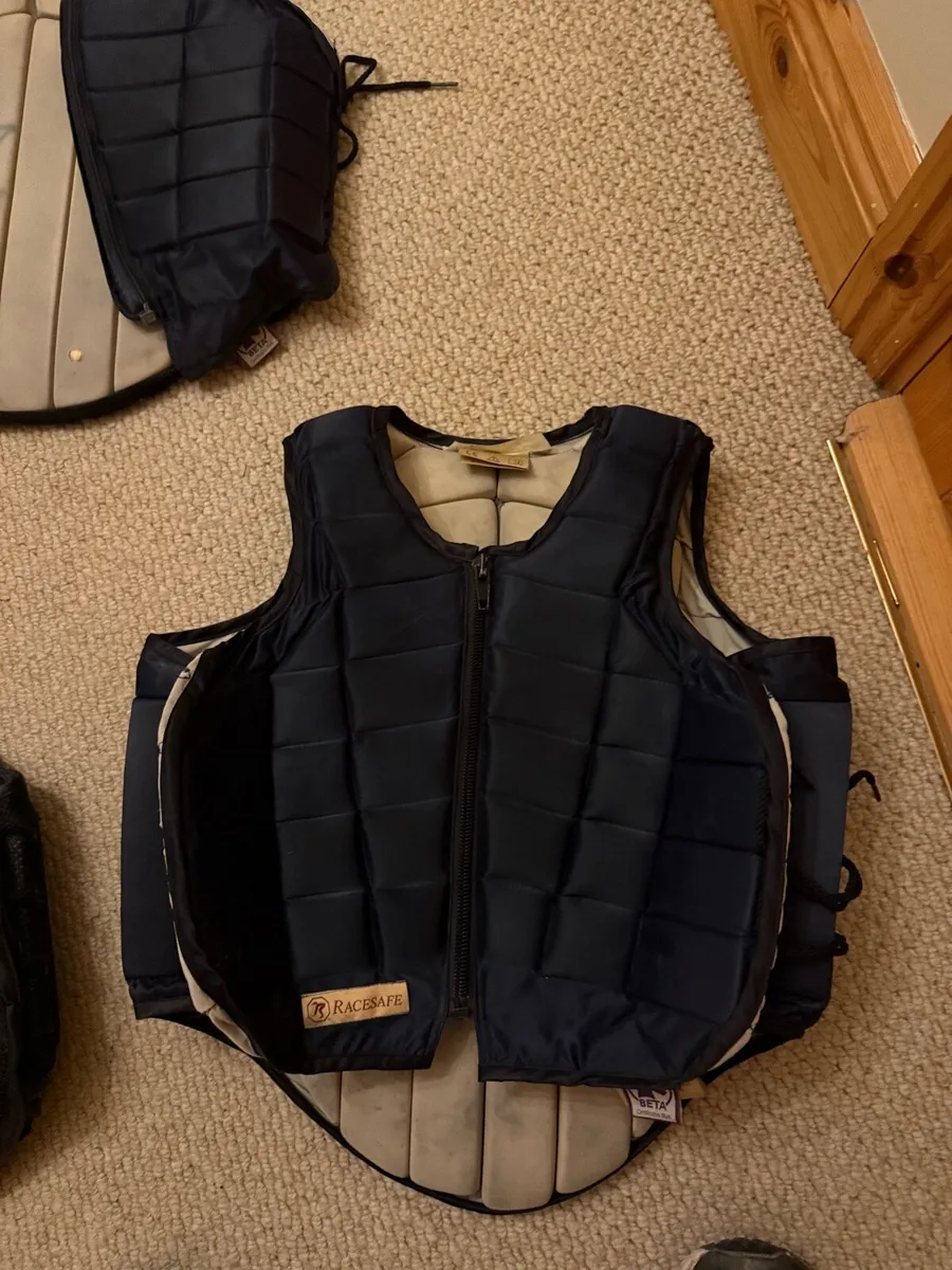 Racing gear - Image 2