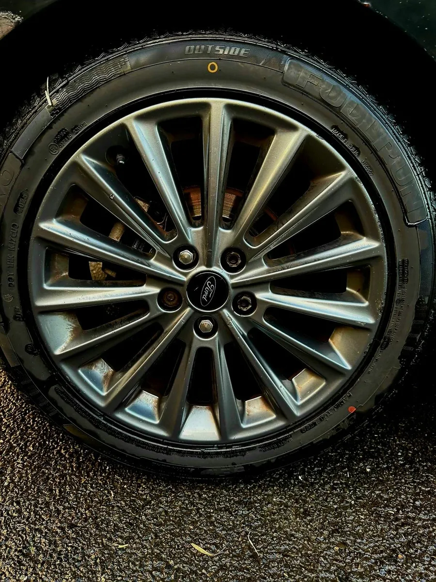 Ford Focus 2018 ST Line - Image 4