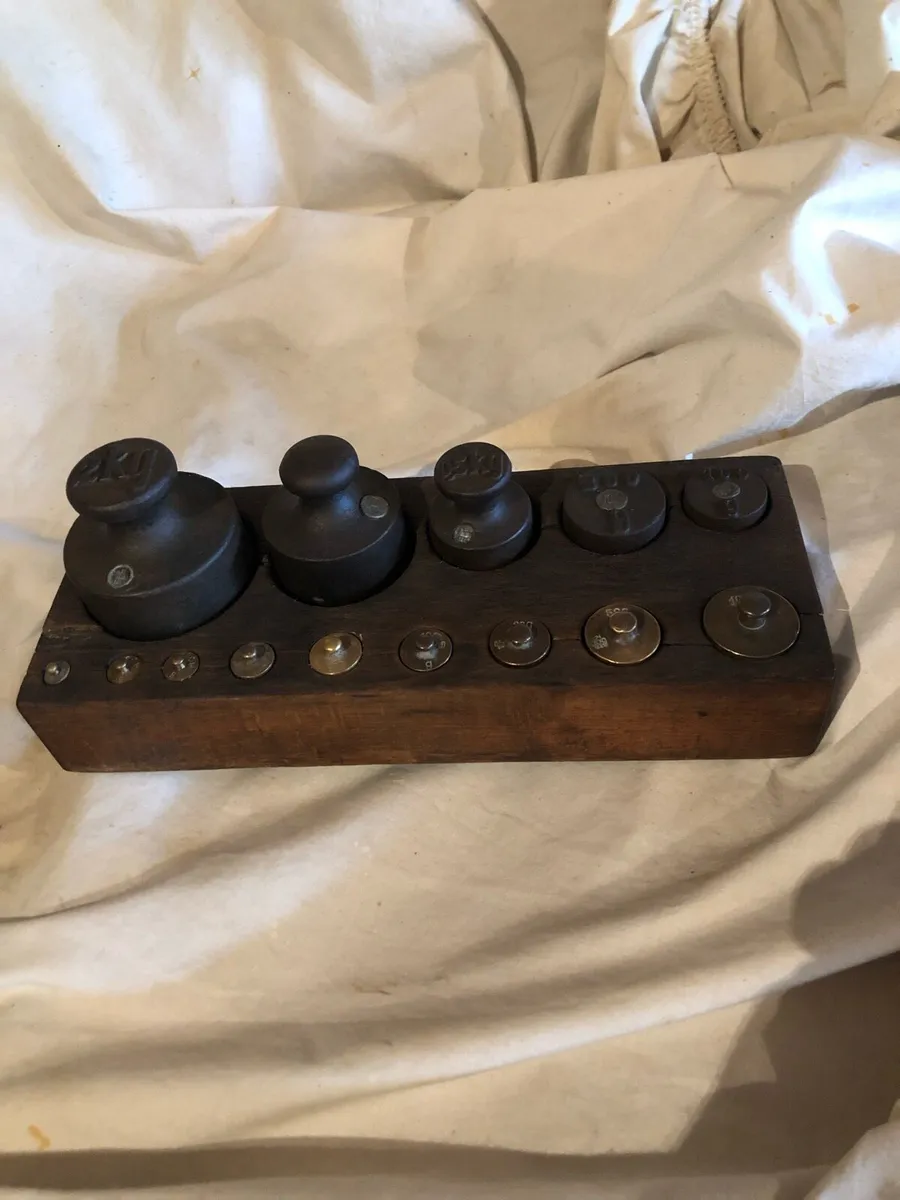 Nesting Weights - Image 1