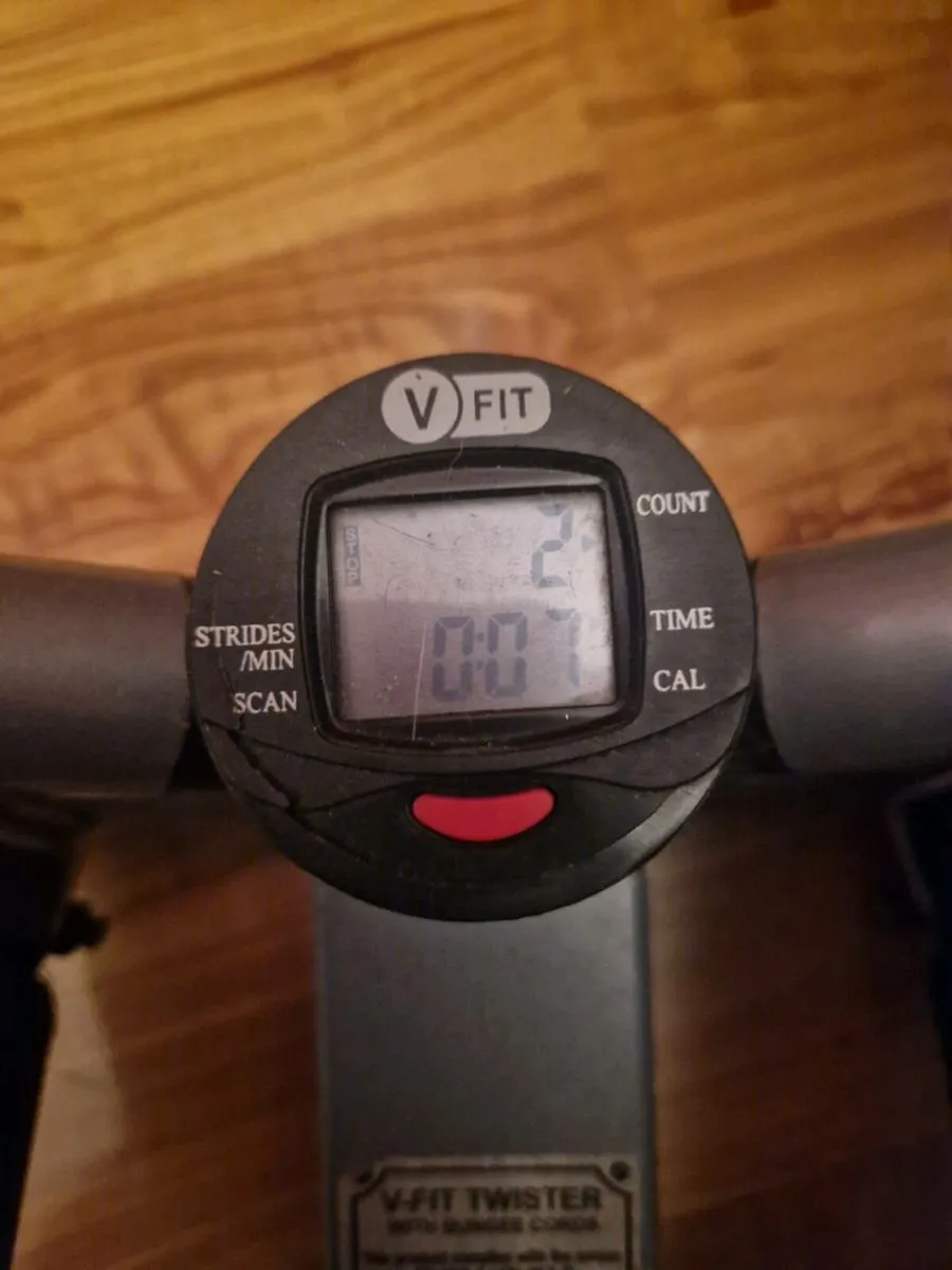 Small stepping machine - Image 4