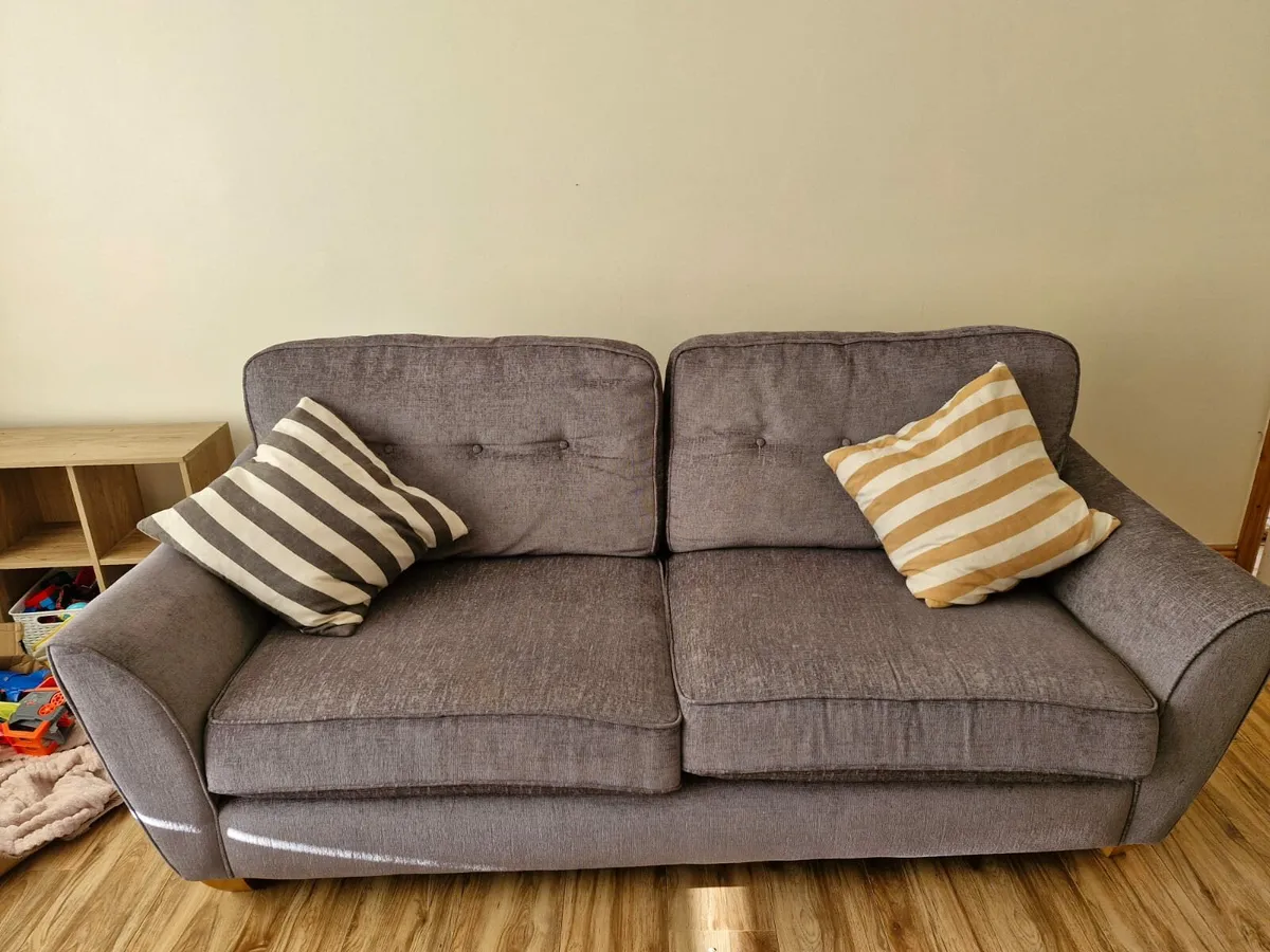 Sofa - Image 2