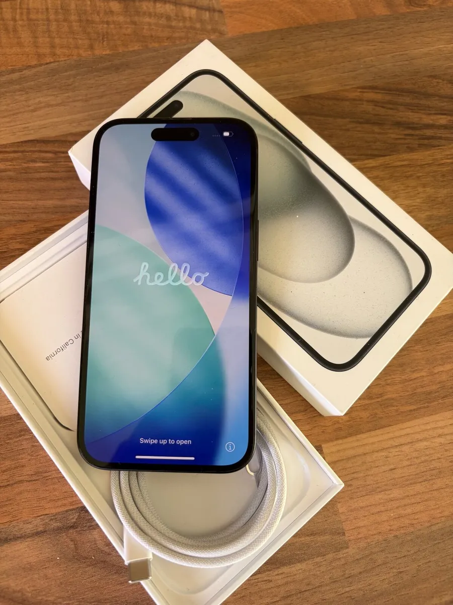 iPhone 15 128gb Black - As New Condition - Image 2