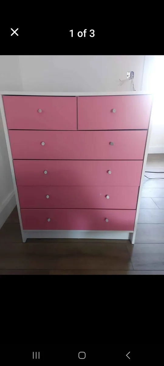 Chest of drawers - Image 1