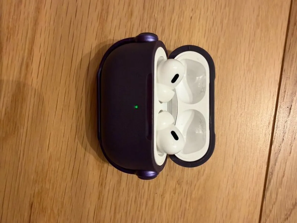 AirPods Pro 2 in mint condition - Perfect gift for Christmas - Image 1