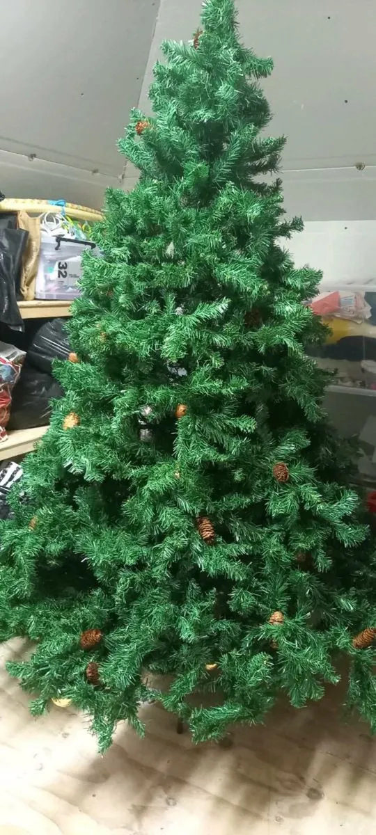 6½ft Christmas tree - Image 1