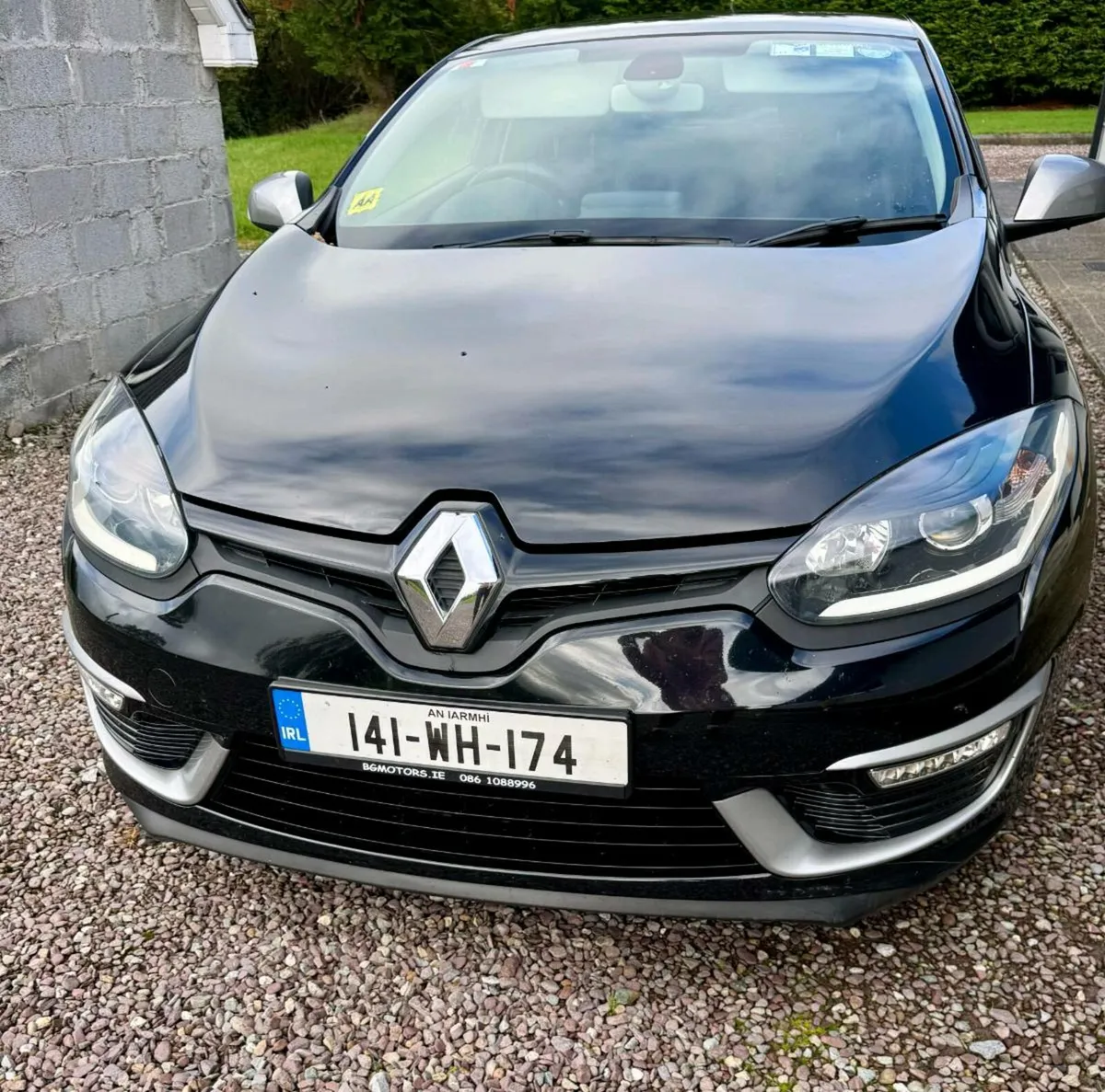 Renault Megane to put in this - Image 1