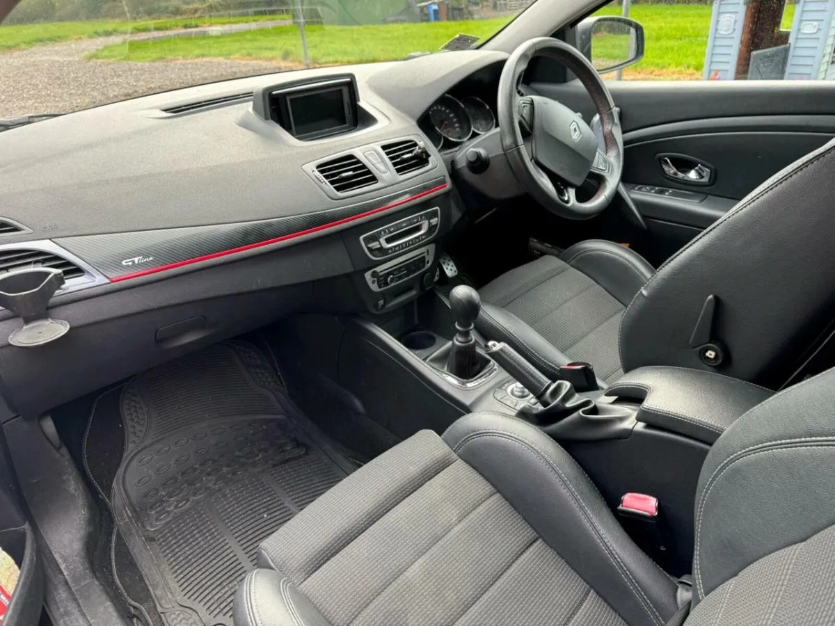 Renault Megane to put in this - Image 3