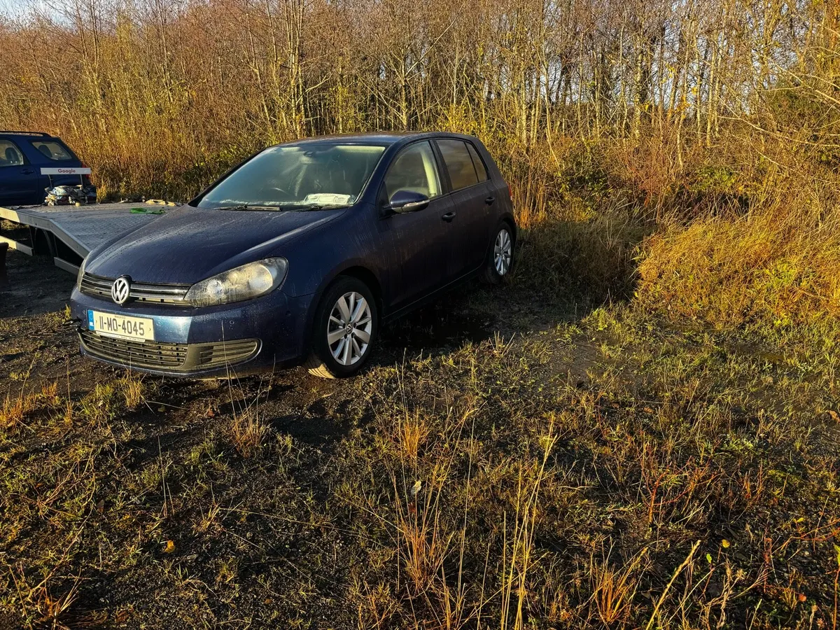 2011 vw golf automatic - Image 1