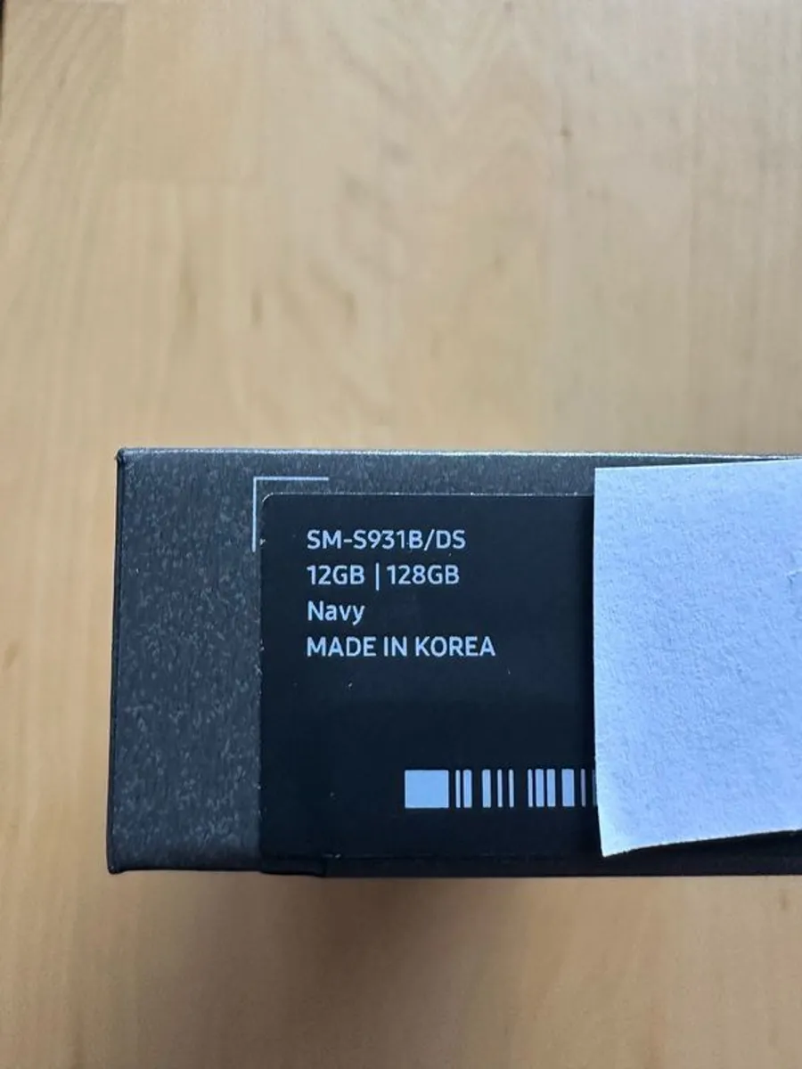 Samsung S25 128 gb Unlocked dual sim New - Image 4