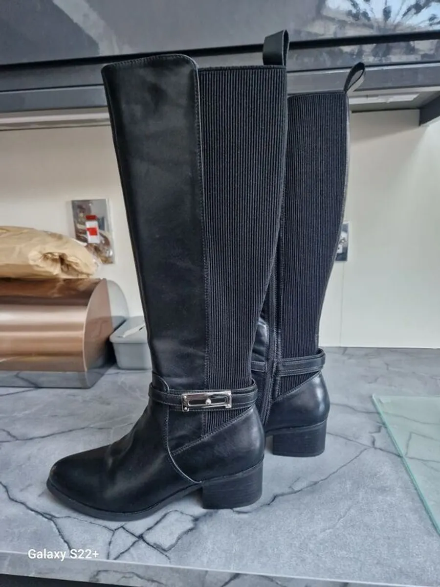womens boots - Image 1