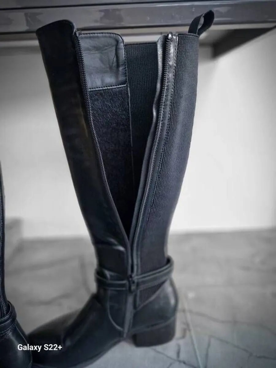 womens boots - Image 2